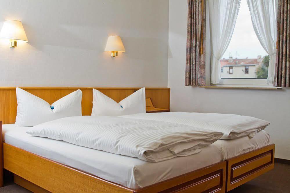 Hotel Schaper Celle Bagian luar foto