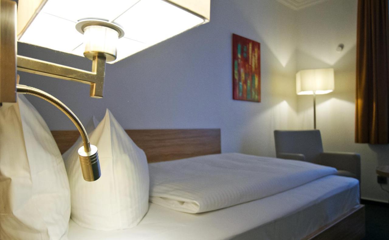 Hotel Schaper Celle Bagian luar foto